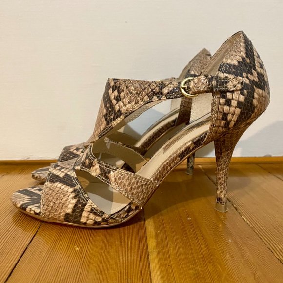 *NOT FOR SALE/SOLD* Nine West Snakeskin high heeled sandals (Size 7) - Picture 3 of 6